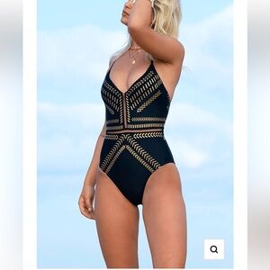 Bilibond Swimwear Mediterranean style bathing suit from Tel Aviv designer sz L